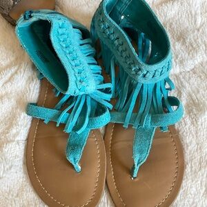 EUC Minnetonka turquoise sandal.
